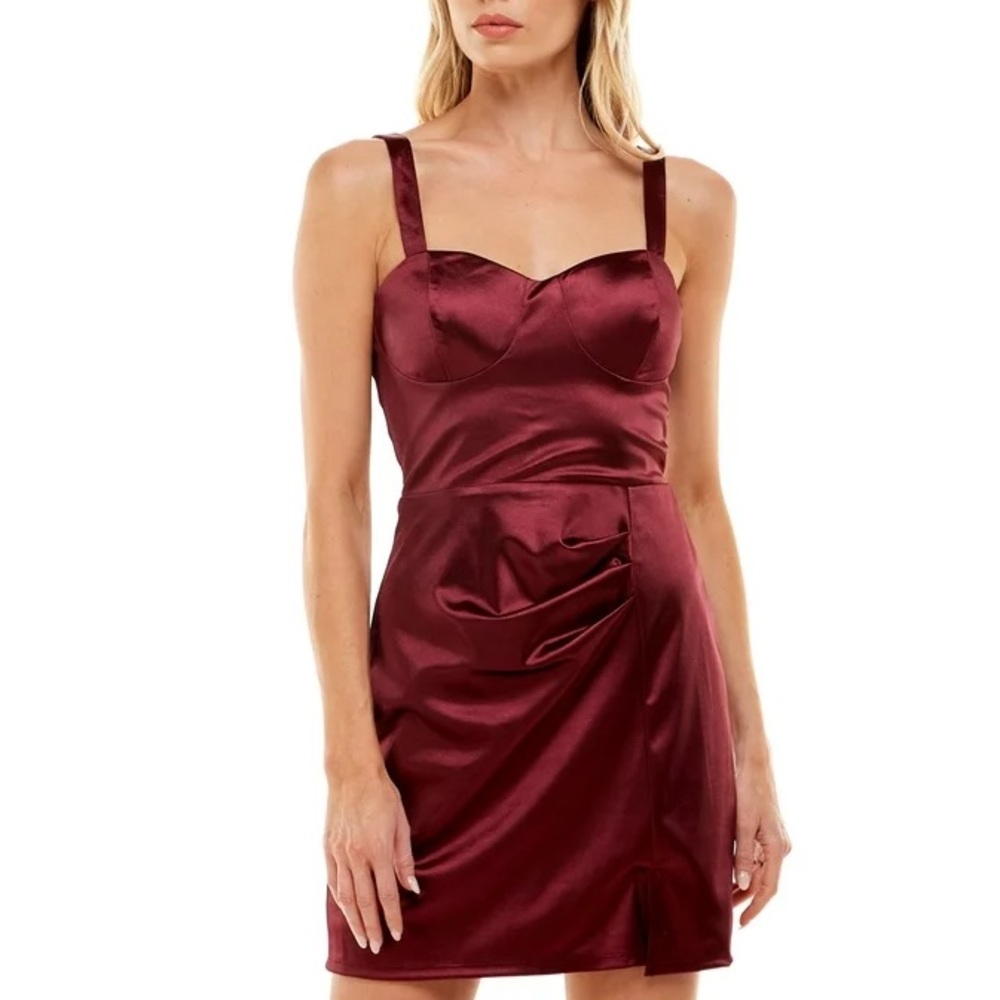 Trixxi Junior’s Burgundy Satin Cocktail Bodycon Dress